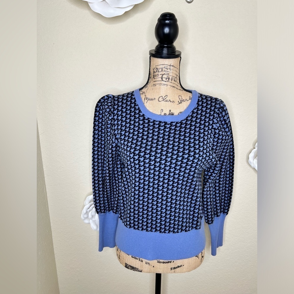 NTM: Philosophy Periwinkle Blue & Black Houndstooth Puffed Sleeves Sweater Sz L